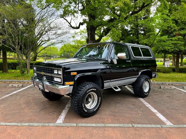 CHEVROLET BLAZER