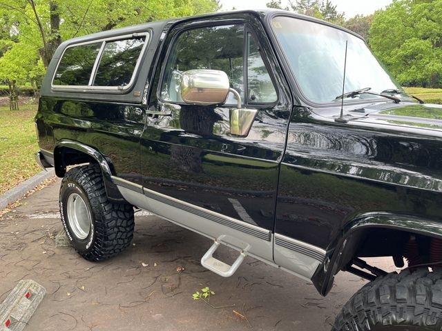 CHEVROLET BLAZER