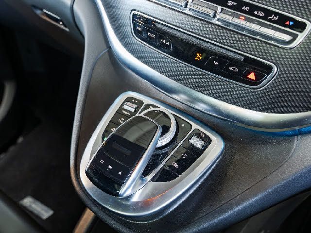 MERCEDES BENZ V-Class