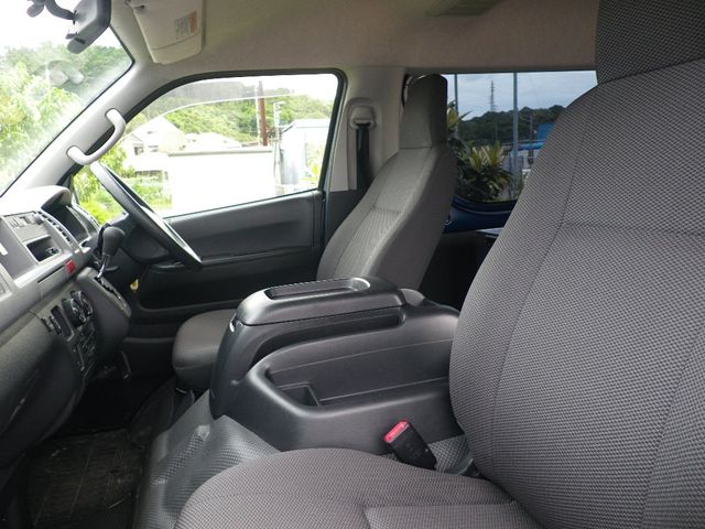 HIACE wagon