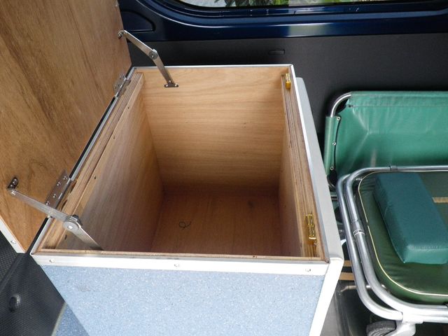 HIACE wagon