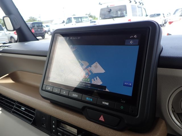 N BOX