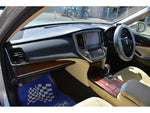 CROWN sedan hybrid