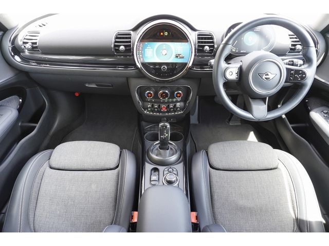 MINI COOPER D CLUBMAN