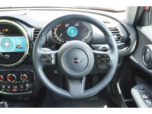 MINI COOPER D CLUBMAN