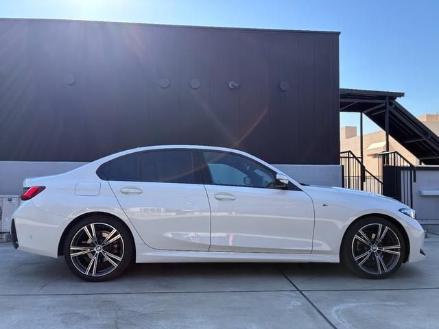 BMW 3series sedan