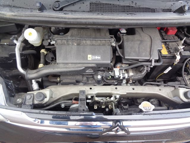 eK WAGON 4WD