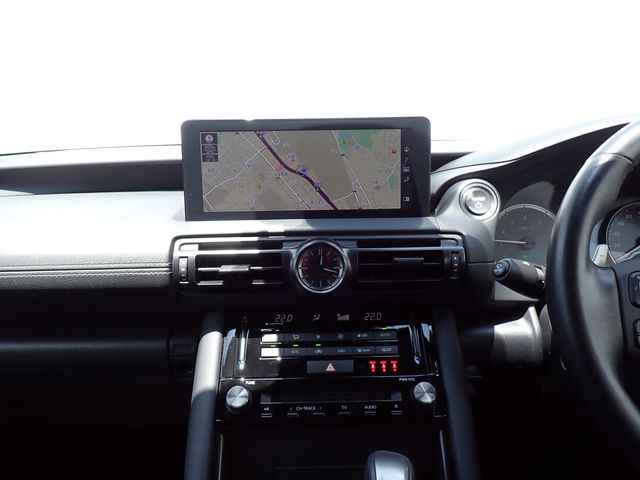 LEXUS IS300h