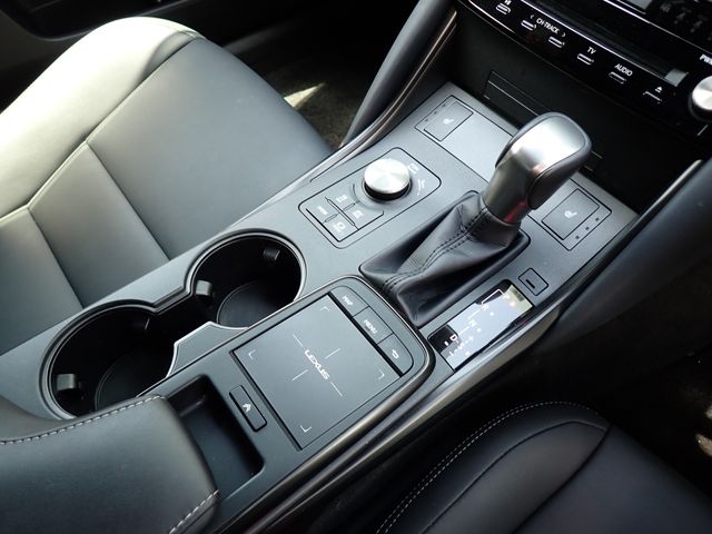 LEXUS IS300h