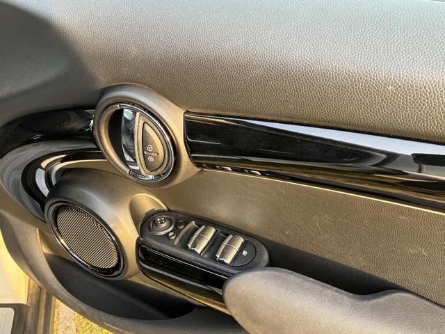 MINI COOPER SD 5DOOR