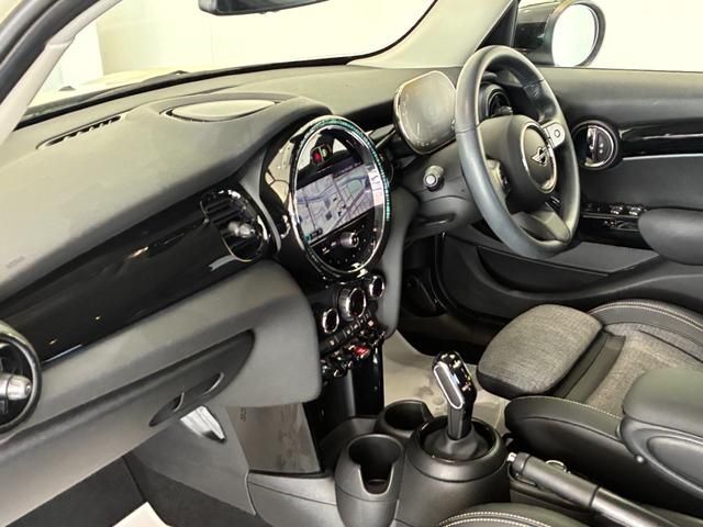 MINI COOPER SD 5DOOR