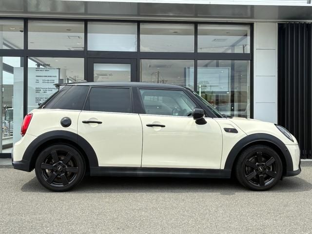 MINI COOPER SD 5DOOR