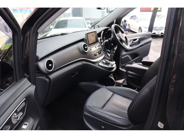 MERCEDES BENZ V-Class