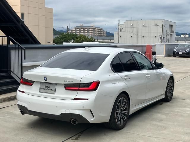 BMW 3 Series sedan