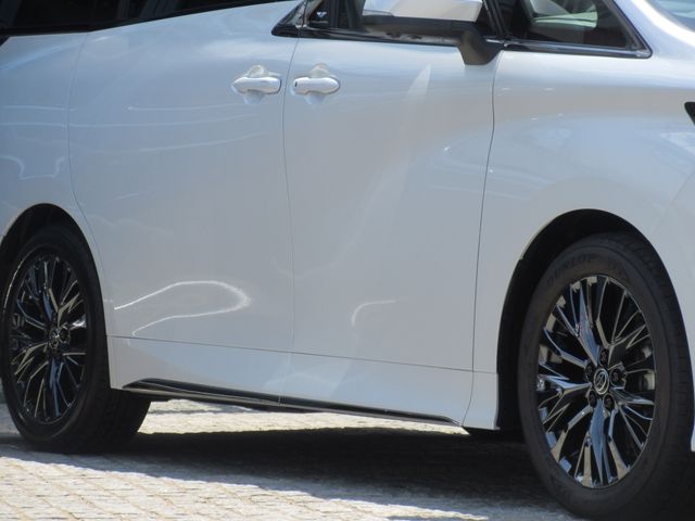 VELLFIRE HYBRID