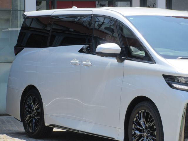 VELLFIRE HYBRID