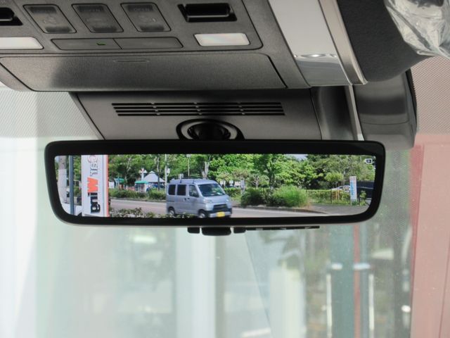 VELLFIRE HYBRID