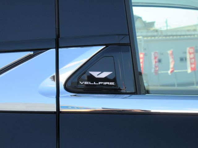 VELLFIRE  HYBRID