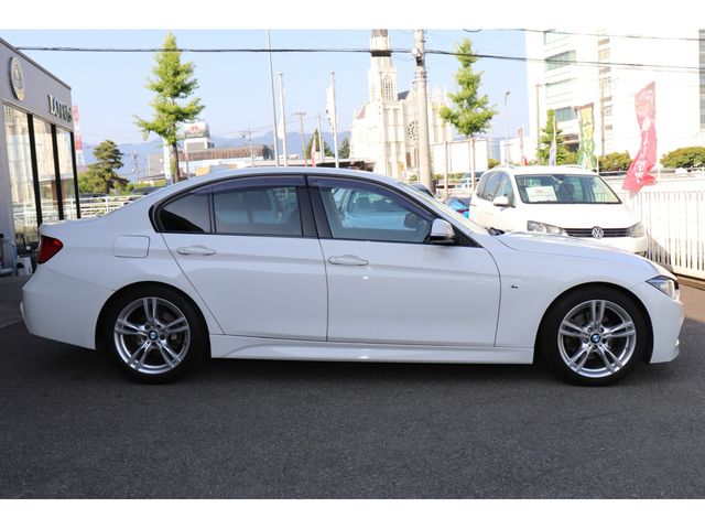 BMW 3 Series sedan