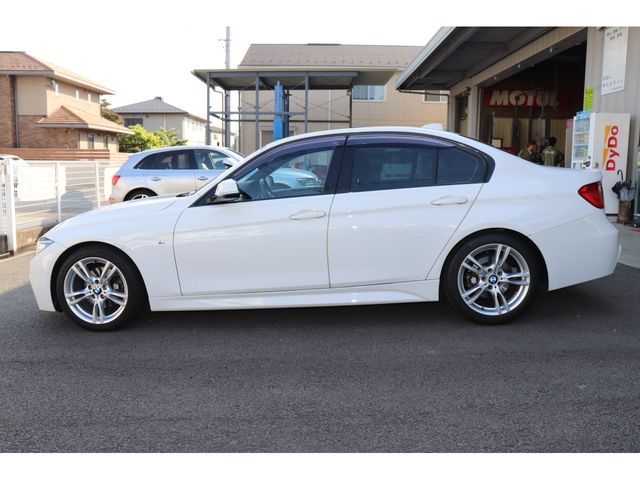 BMW 3 Series sedan