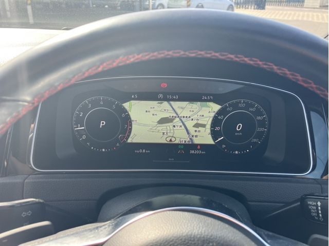 VOLKSWAGEN GOLF GTI