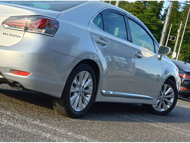 LEXUS HS250h