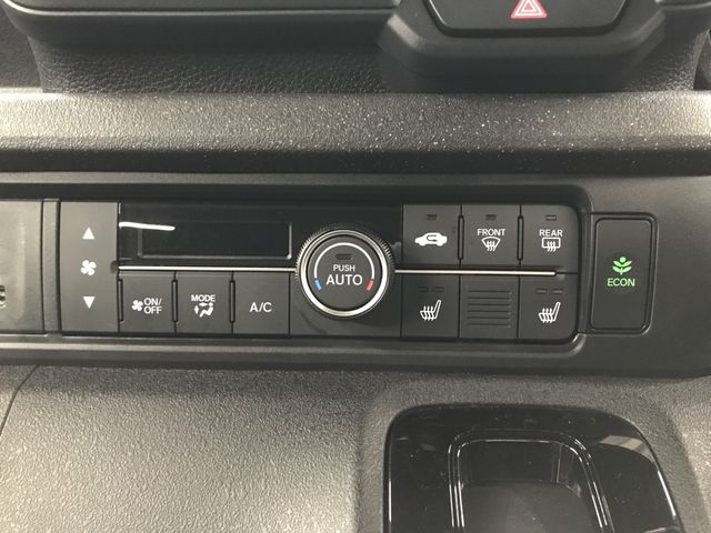 N-BOX CUSTOM