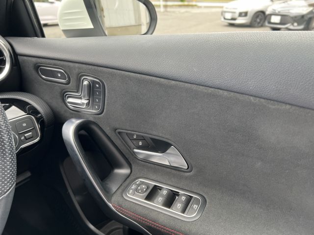 MERCEDES BENZ A class