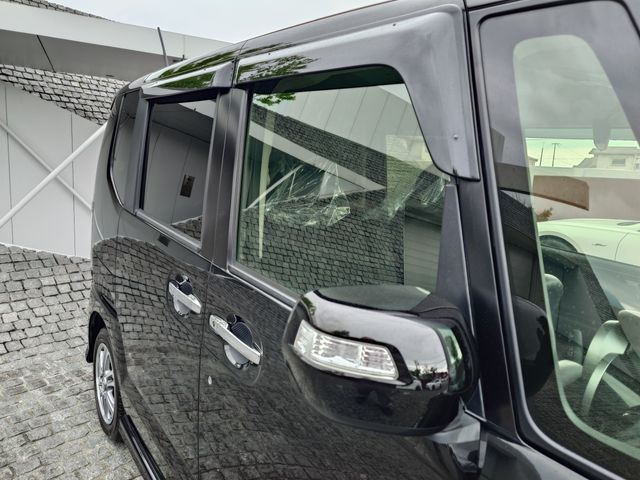 N-BOX CUSTOM
