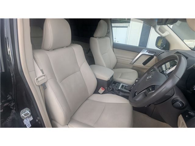 LANDCRUISER PRADO
