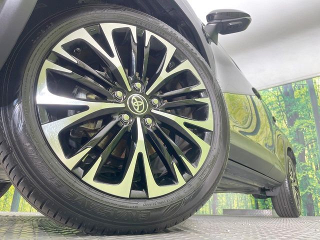 YARIS CROSS HYBRID