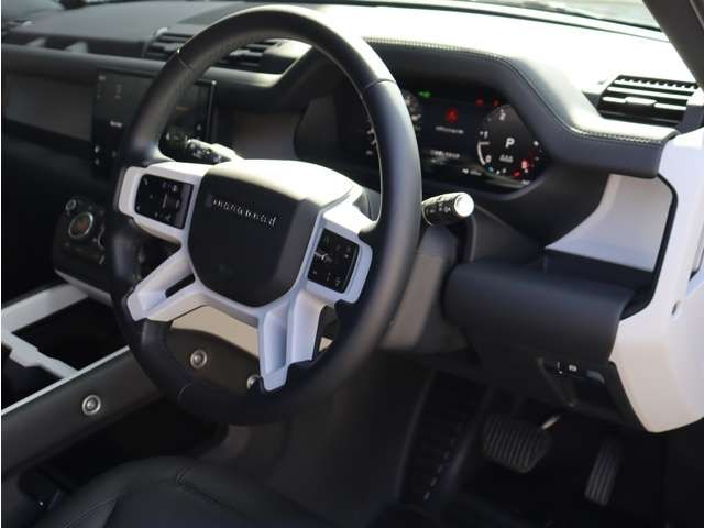 ROVER DEFENDER