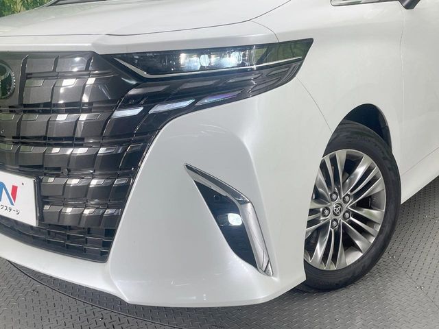 ALPHARD hybrid