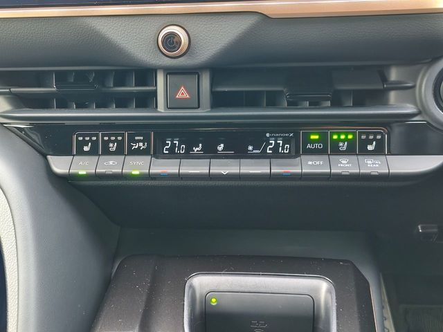 CROWN SPORT