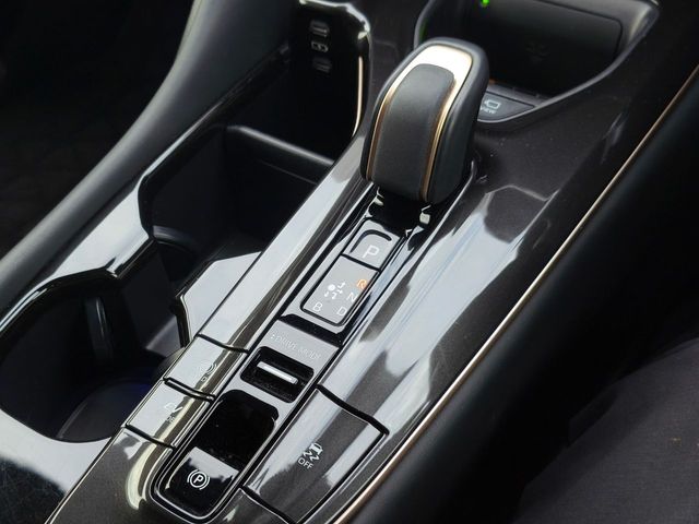 CROWN SPORT