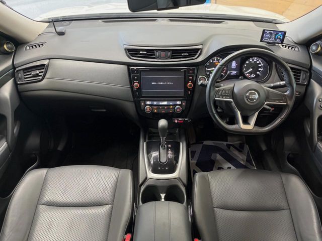 X-TRAIL 2WD