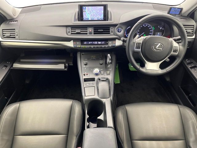 LEXUS CT200h