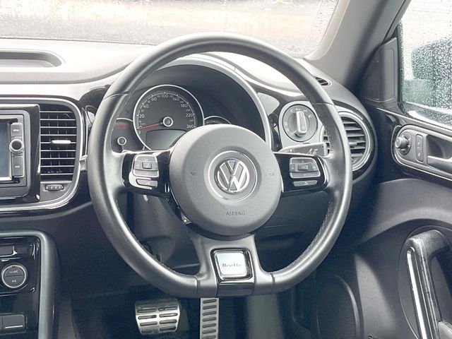 VOLKSWAGEN The BEETLE