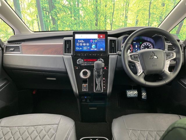 DELICA D:5 4WD