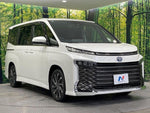VOXY HYBRID