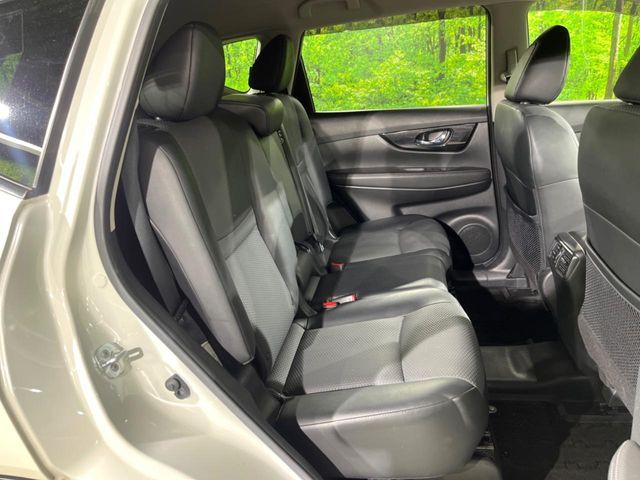 X-TRAIL 2WD