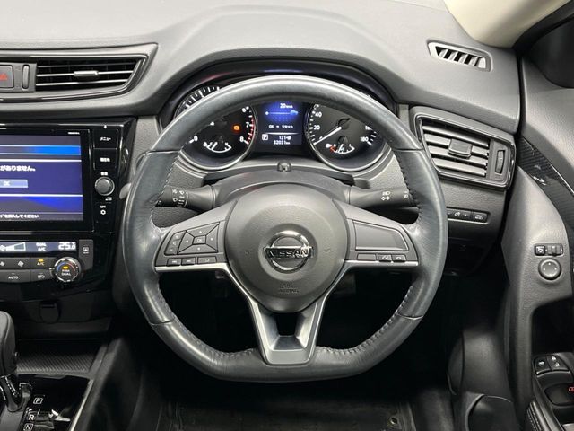 X-TRAIL 2WD