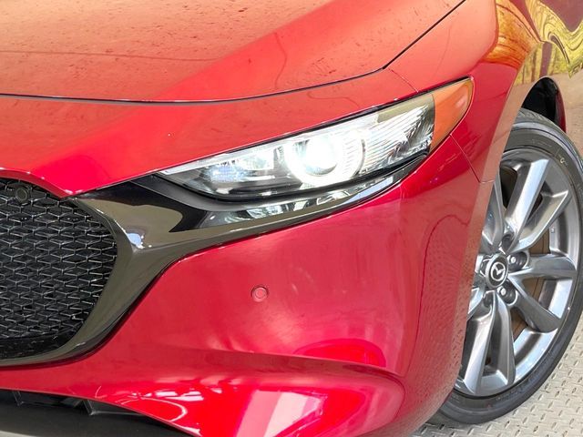 MAZDA3 FASTBACK