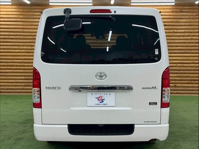HIACE van 2WD