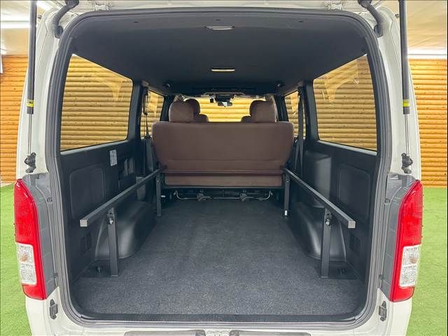HIACE van 2WD