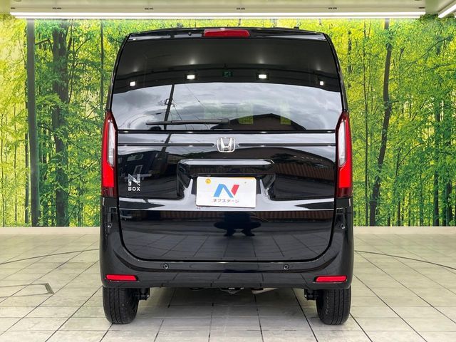 N-BOX 4WD