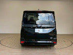 VOXY HYBRID