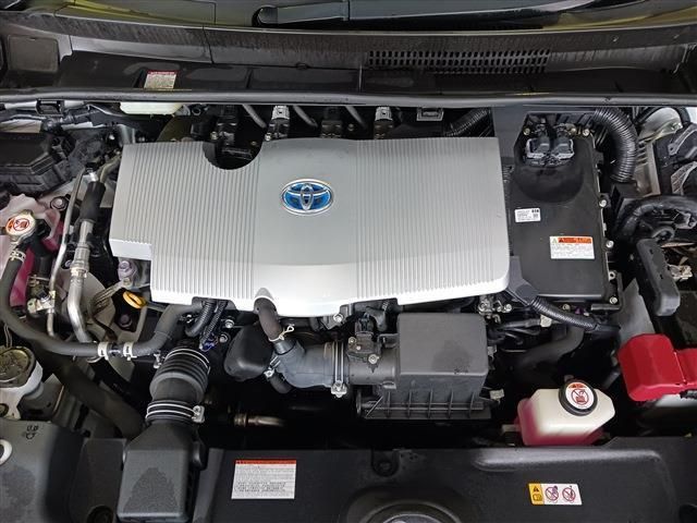 PRIUS 4WD
