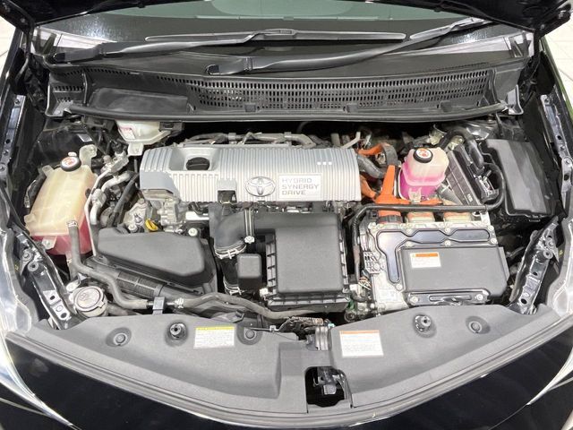 PRIUS Alpha