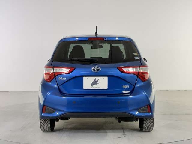 VITZ HYBRID